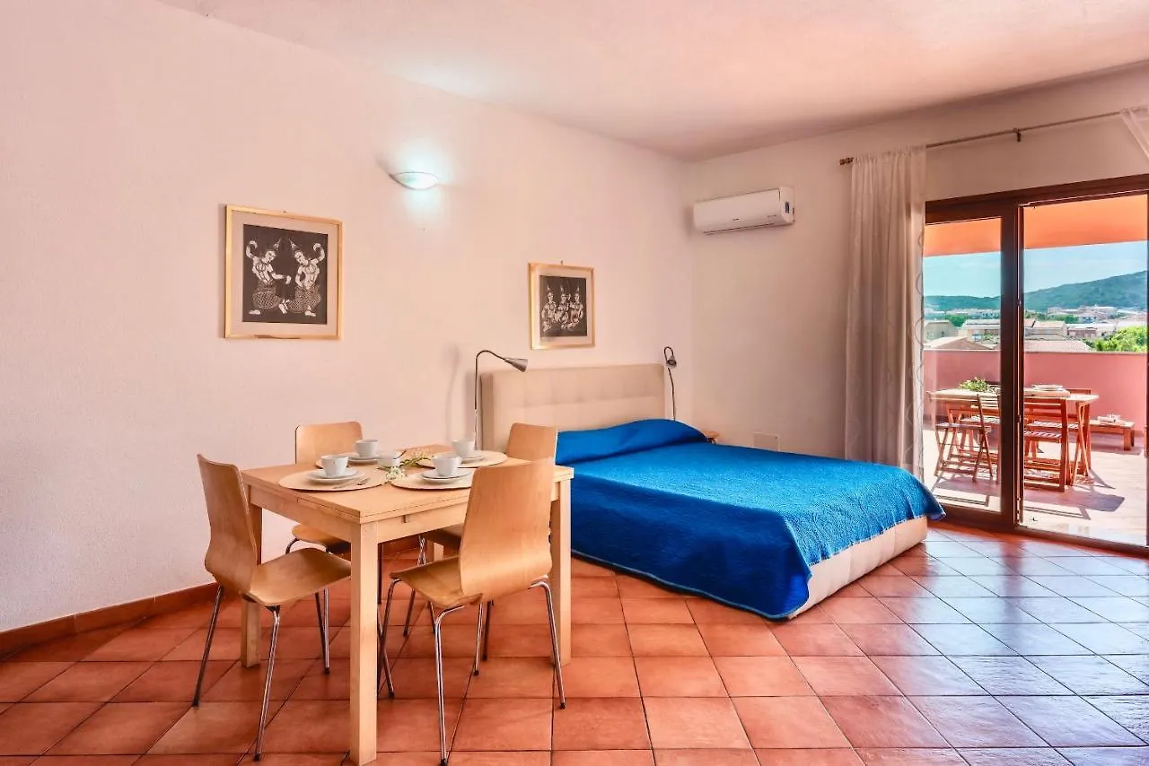 Isa-Residence With Swimming-Pool In Santa Teresa Di Gallura Aparthotel Santa Teresa Gallura
