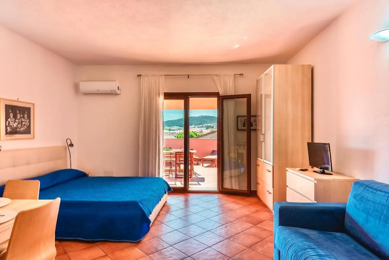 Isa-Residence With Swimming-Pool In Santa Teresa Di Gallura Aparthotel