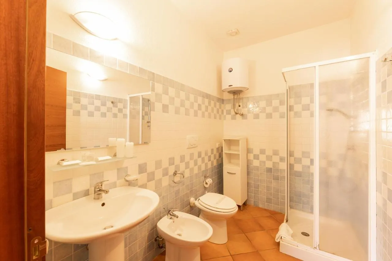 Aparthotel Isa-Residence With Swimming-Pool In Santa Teresa Di Gallura Italy