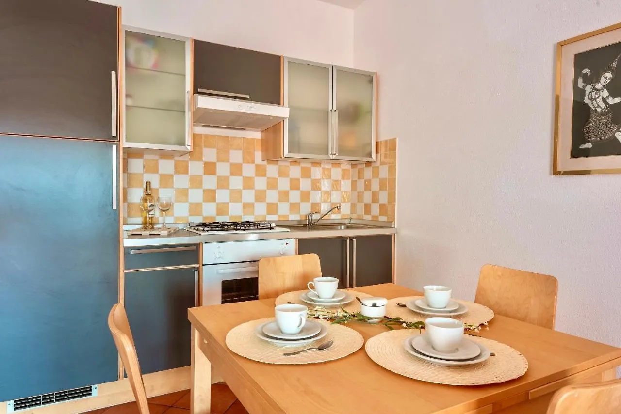 Isa-Residence With Swimming-Pool In Santa Teresa Di Gallura Aparthotel Santa Teresa Gallura