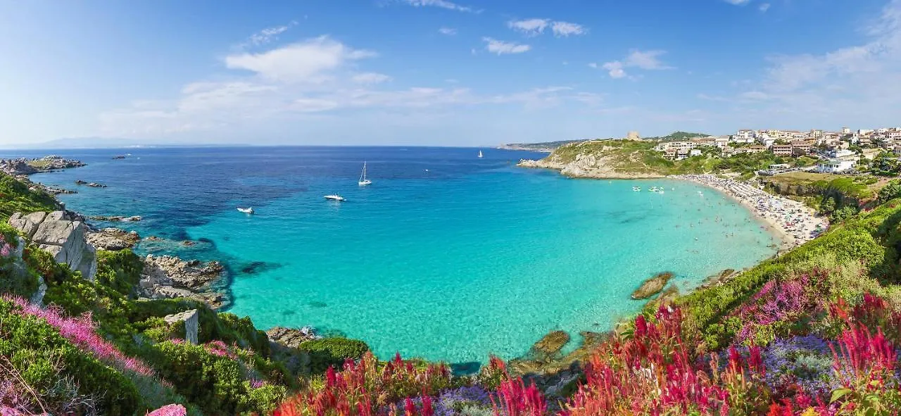 Aparthotel Isa-Residence With Swimming-Pool In Santa Teresa Di Gallura Italy