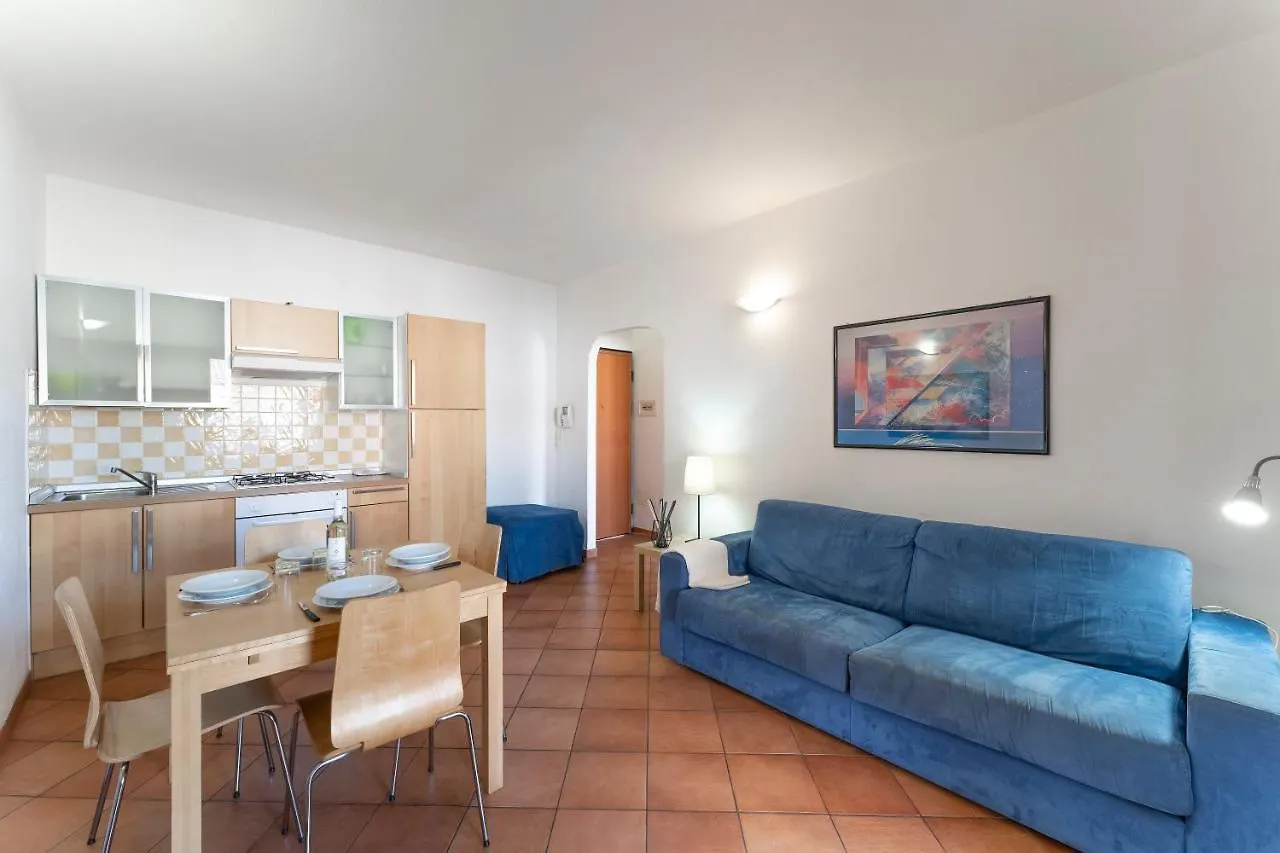 Aparthotel Isa-Residence With Swimming-Pool In Santa Teresa Di Gallura
